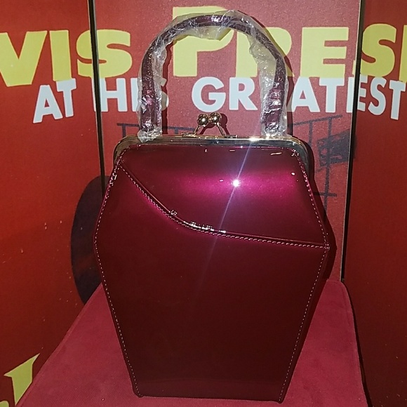 Tatyana Die For Purse BURGUNDY RED Kiss Snap - Picture 2 of 8